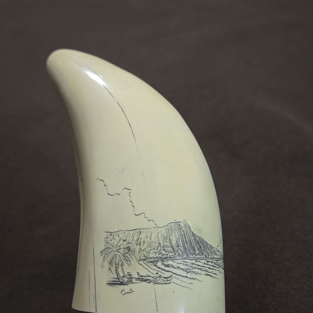 Faux Whale Tooth Scrimshaw Olde World Sailing Ship Replica - Picture 5 of 7